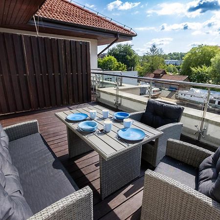 Rezydencje Willa Port Apartamenty Antinori Ostróda Exteriör bild