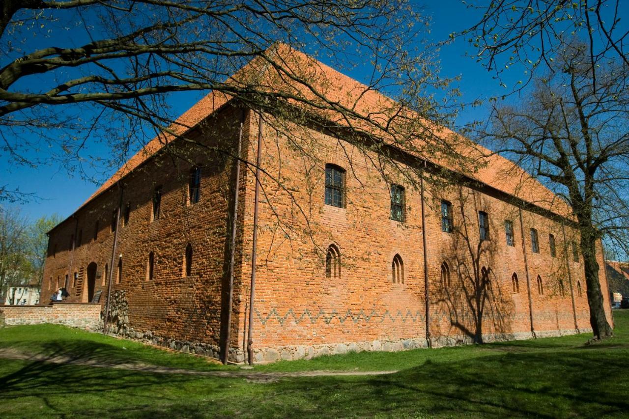 Rezydencje Willa Port Apartamenty Antinori Ostróda Exteriör bild